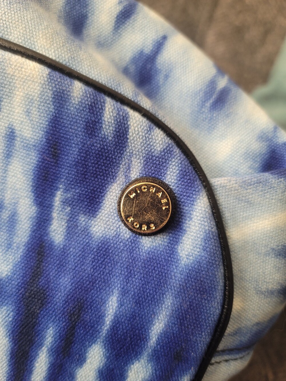 Michael Kors Marina Tie Dye Large Blue Gathered Tote NWT - Picture 13 of 17